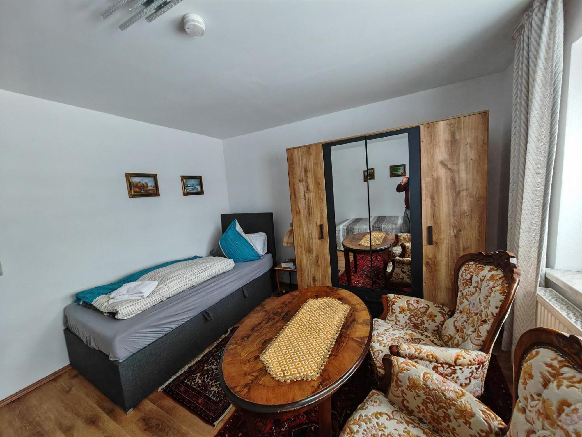 Apartment E1 - Gut Ausgestattete 3-Zimmerwohnung 68 Qm Fuer 1-5 Personen 2Xzz 1Xsc Grafenwohr Buitenkant foto
