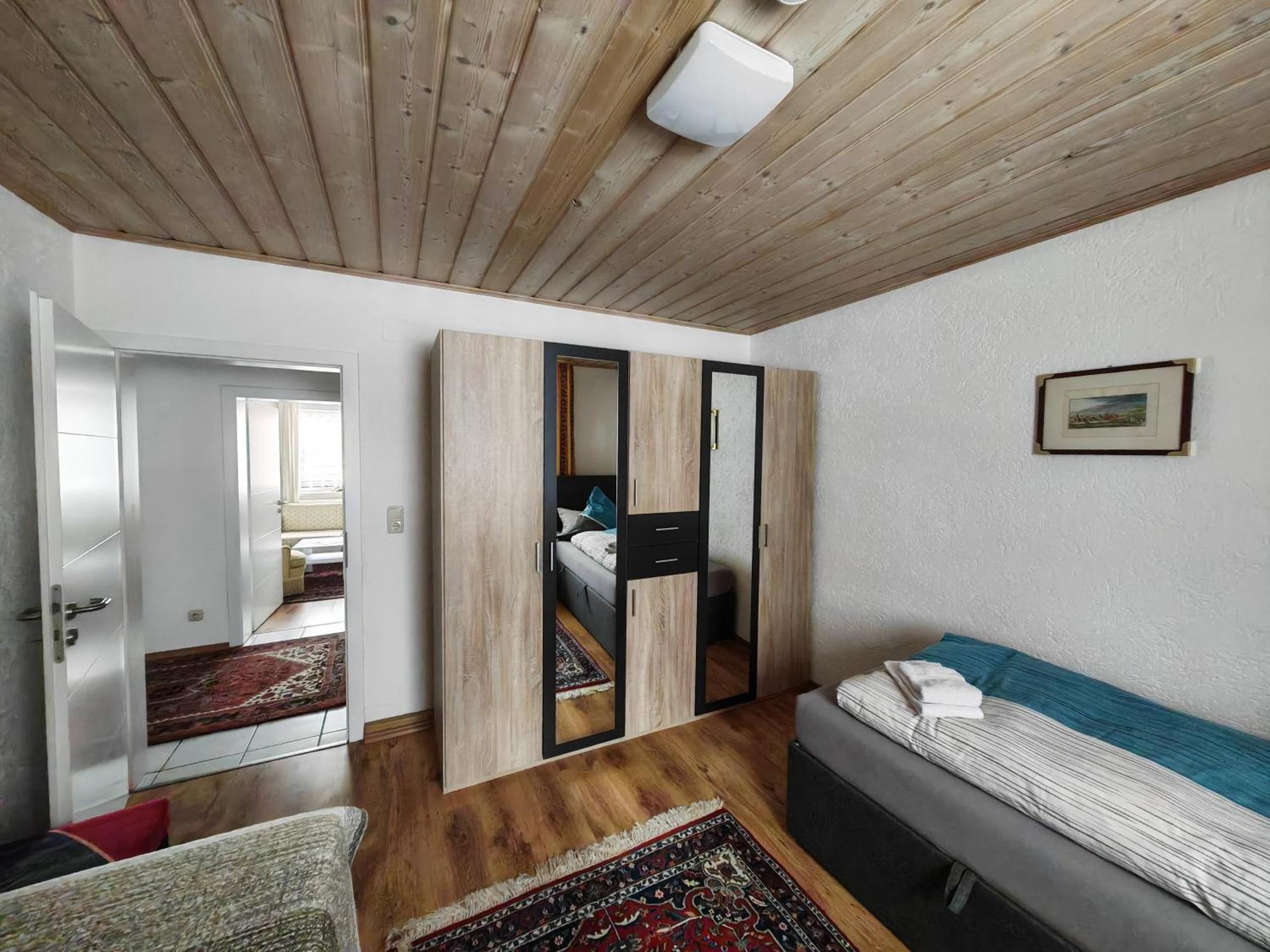 Apartment E1 - Gut Ausgestattete 3-Zimmerwohnung 68 Qm Fuer 1-5 Personen 2Xzz 1Xsc Grafenwohr Buitenkant foto