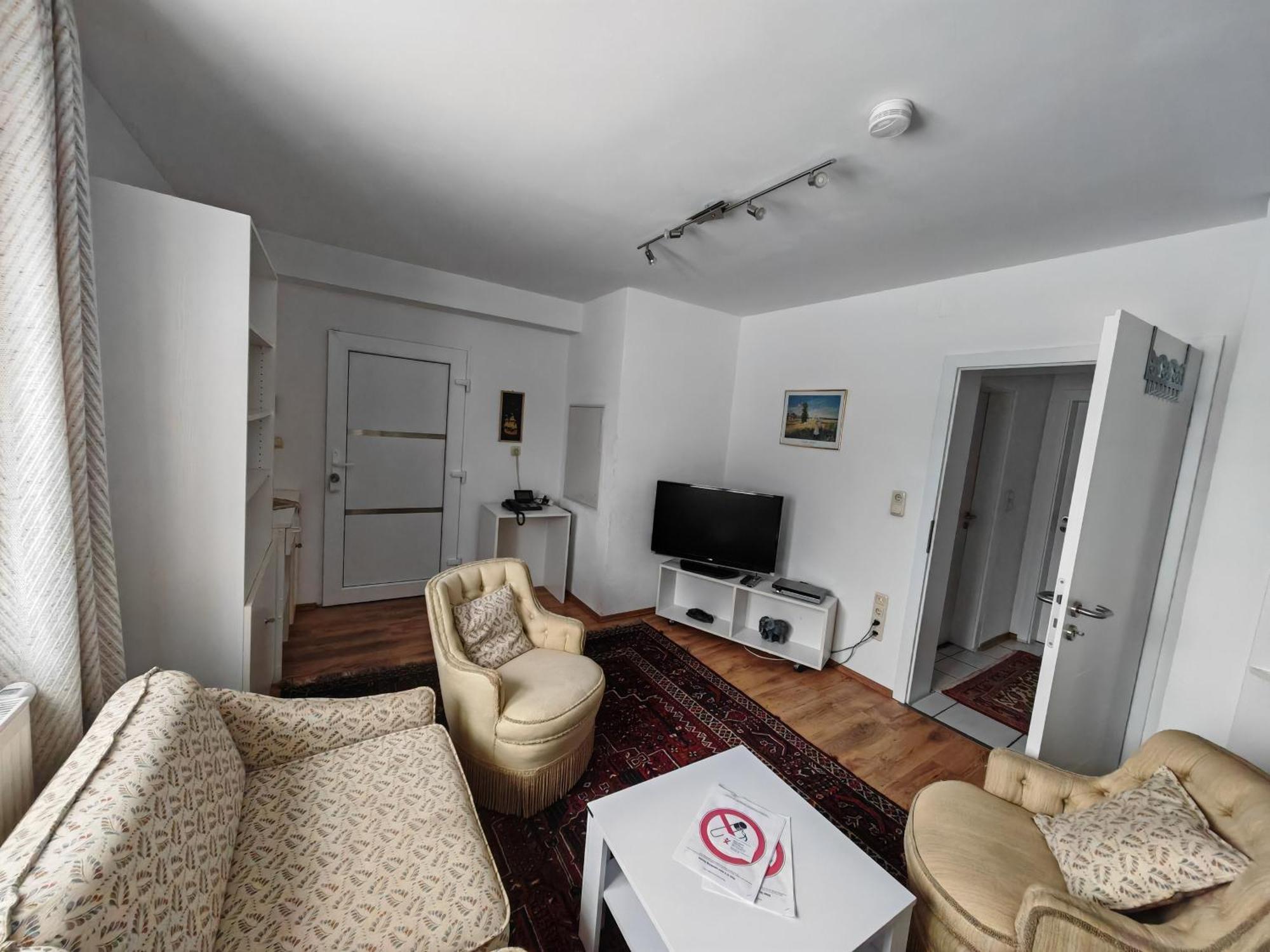 Apartment E1 - Gut Ausgestattete 3-Zimmerwohnung 68 Qm Fuer 1-5 Personen 2Xzz 1Xsc Grafenwohr Buitenkant foto
